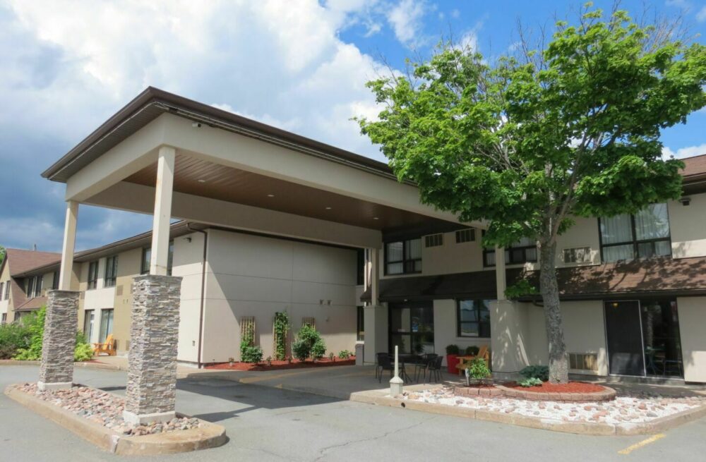 Comfort Inn Dartmouth image