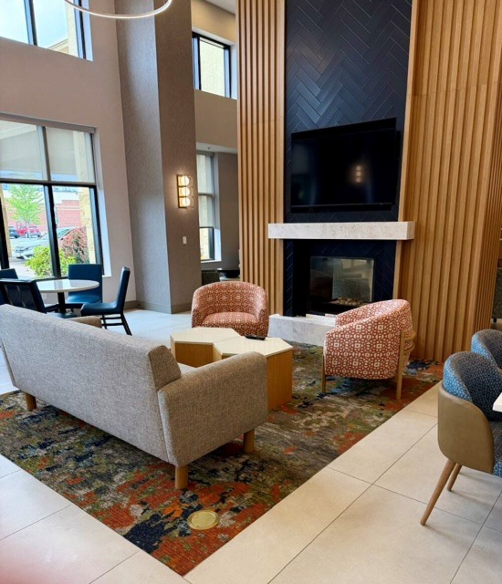 Hampton Inn & Suites Dartmouth image