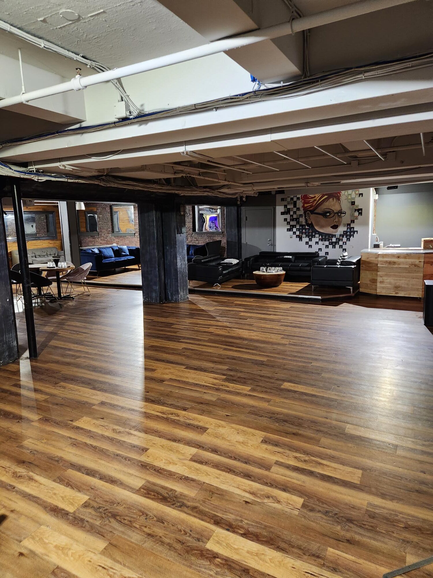 RETRO Dance Club gallery image