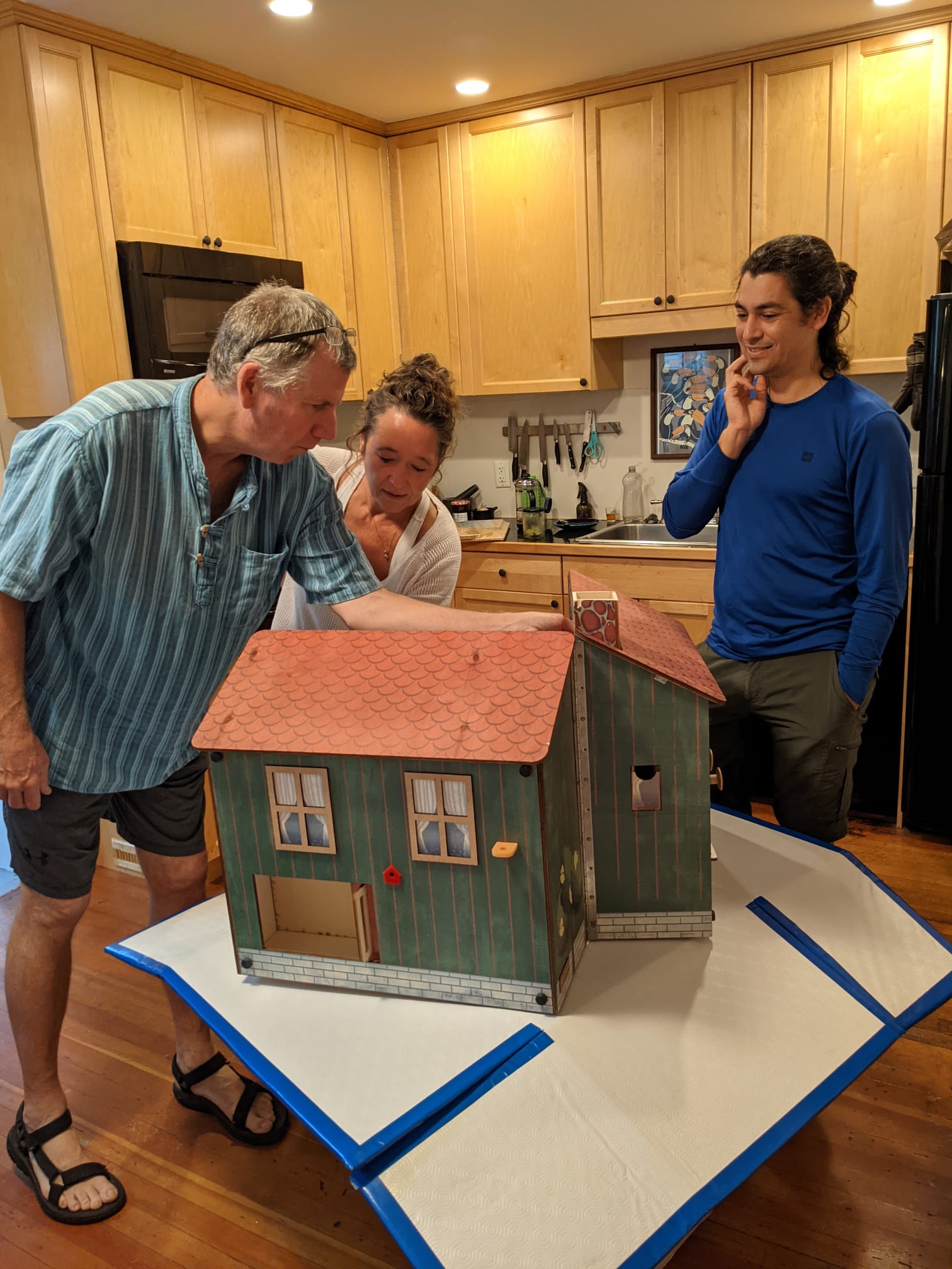 Think Inside the Box gallery image