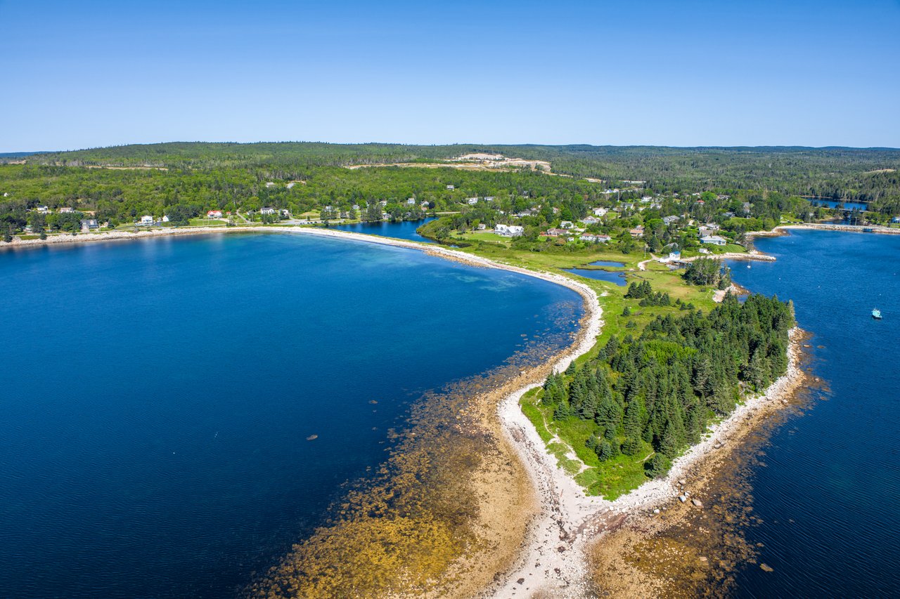 Cleveland Beach Provincial Park gallery image