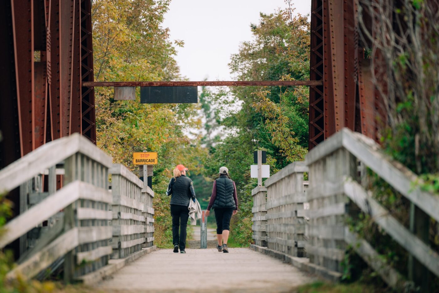 The community of Musquodoboit Harbour is on the Eastern Shore and is home to both sandy and rugged beaches, a weekly farmers' market, and stunning scenic trails. hero image