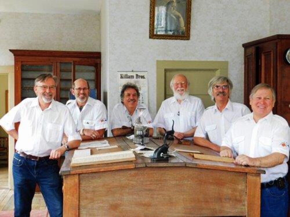 Tuesday Night Tunes: The Yarmouth Shantymen image