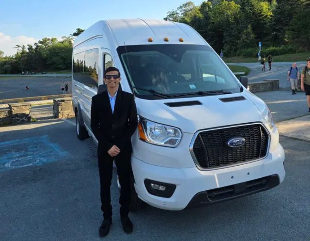 Express Aeroport Shuttle Services image