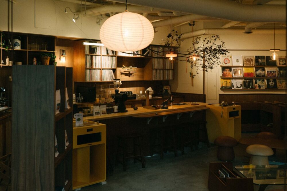 Rooms Coffee - Listen image