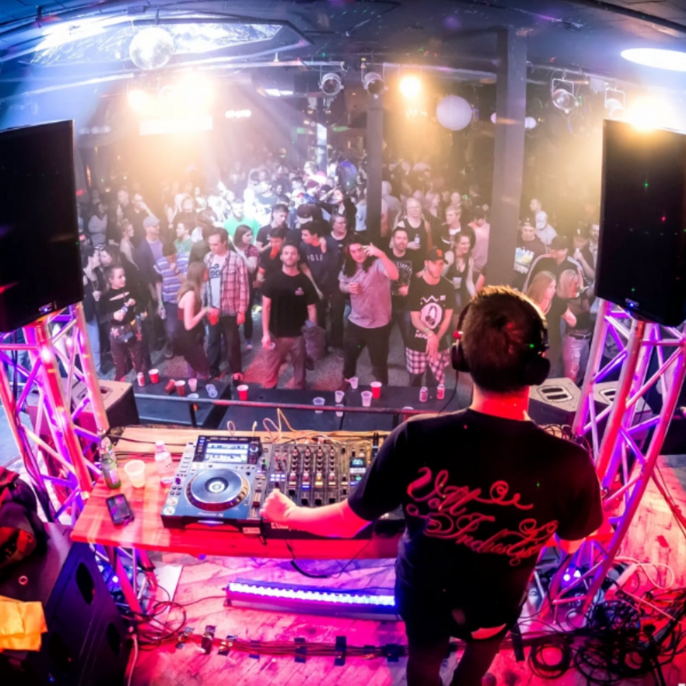 Dance with Dinosaurs at Discovery Centre’s Silent Disco image