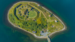 Tunnels, Prison, and War: Visiting Georges Island image